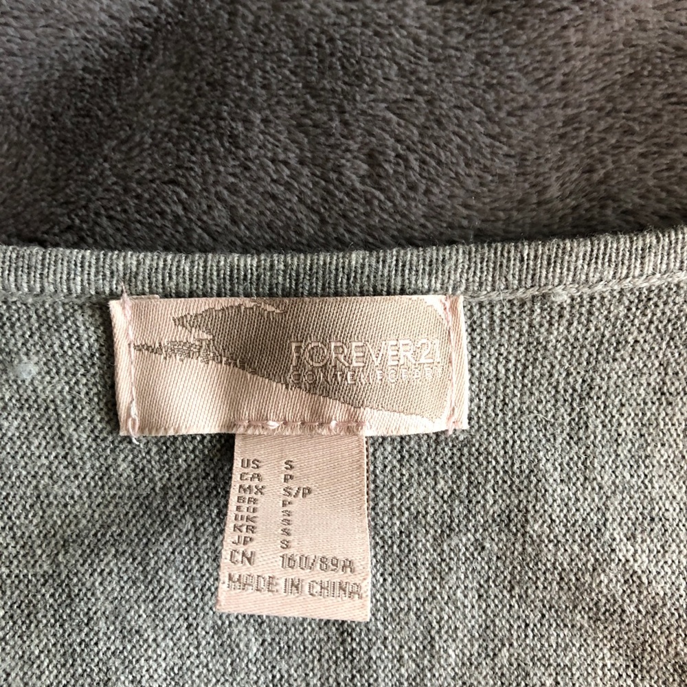 Sweater - Picture 2 of 2